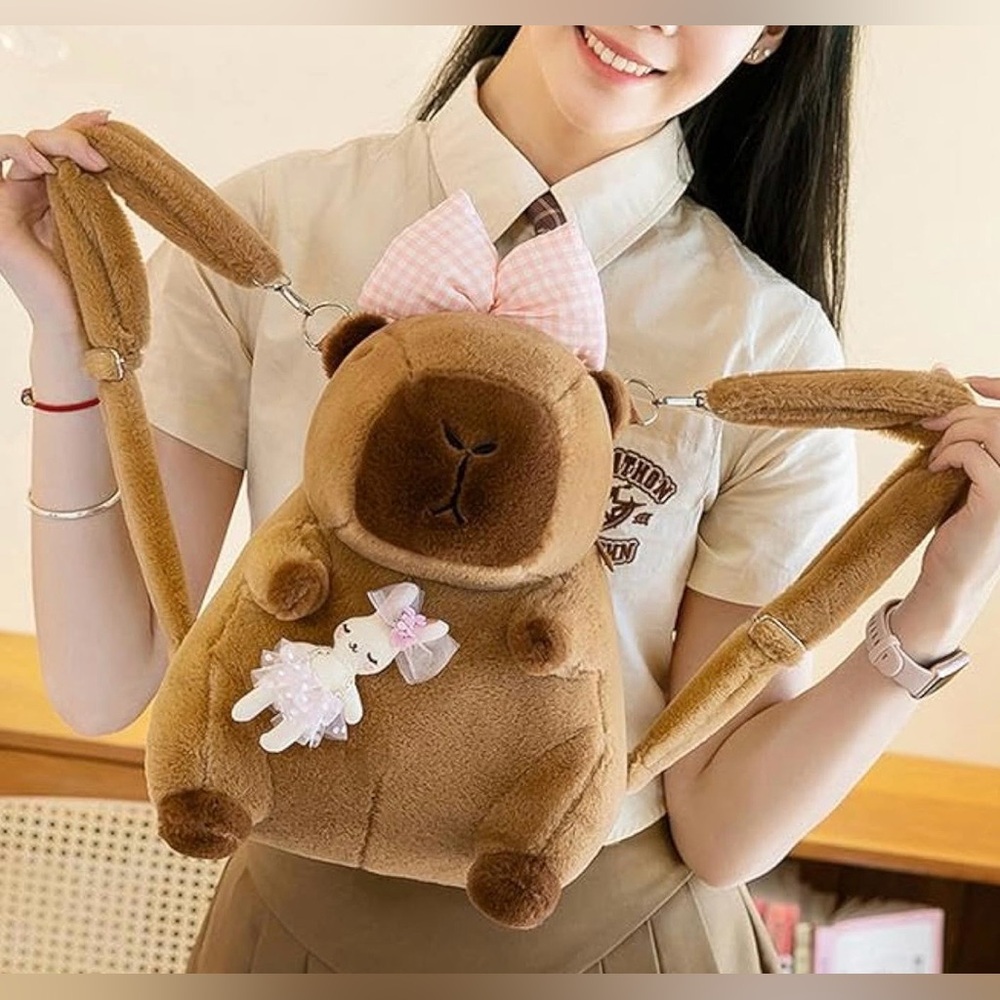 Kawaii Adorable 3D CAPYBARA Novelty Plushie Stuffed Animal Cute Backpack - Picture 3 of 6